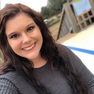 Meet your Posher, Tasha